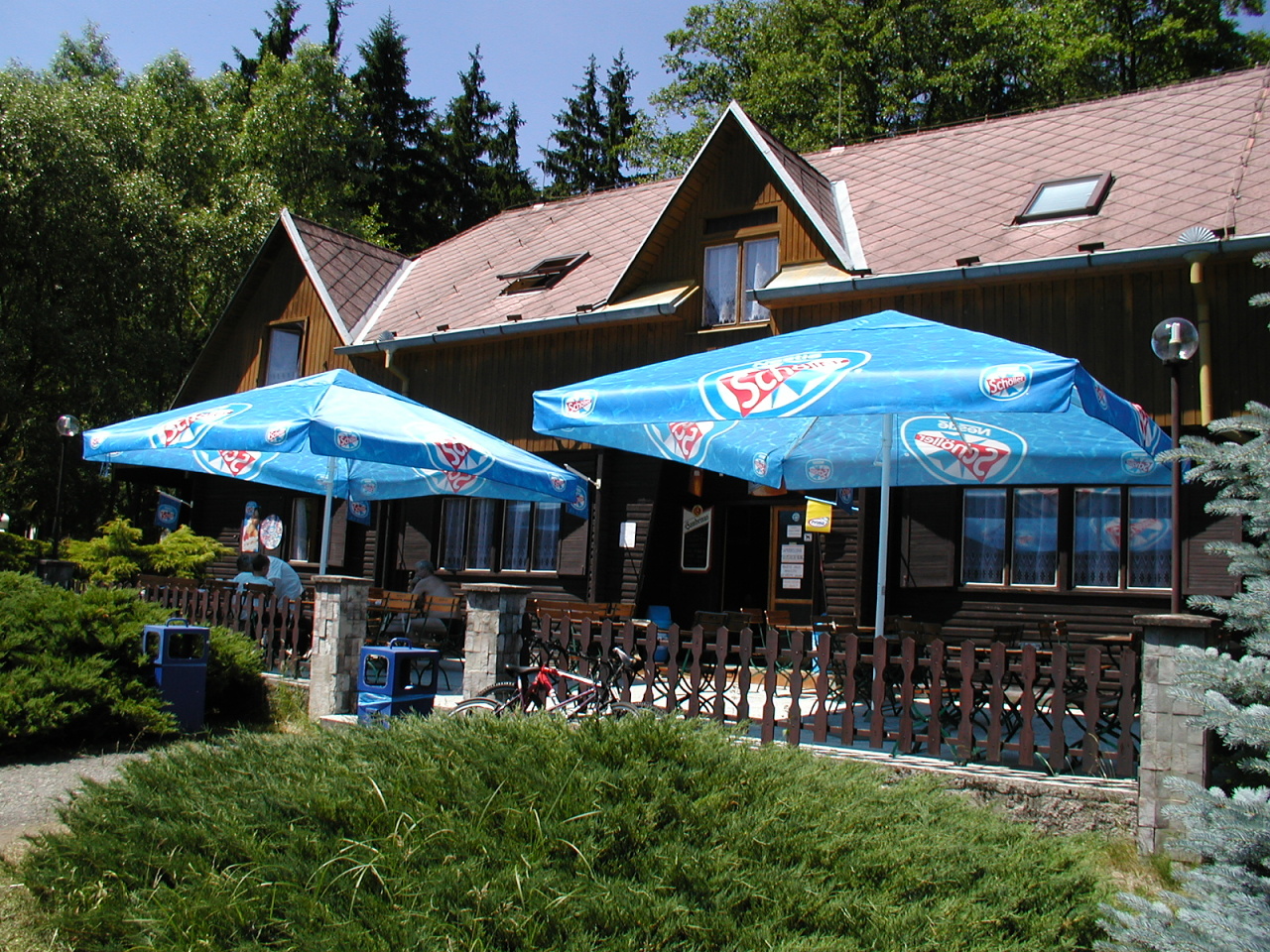 kemp-novy-rybnik-restaurace-koliba-001